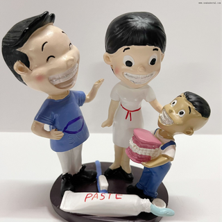 Figurine de dentiste et de petite fille, décoration de bureau dentaire, ornement de clinique dentaire professionnelle, nouvelle collection