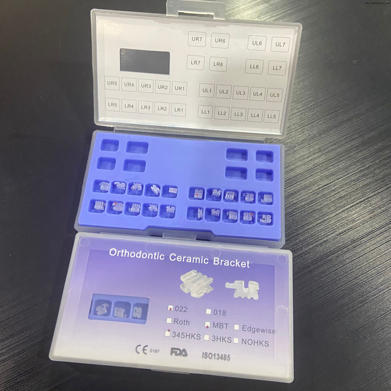 Support en céramique d'orthodontie dentaire ROTH/MBT 345 crochet OSA-P90-1