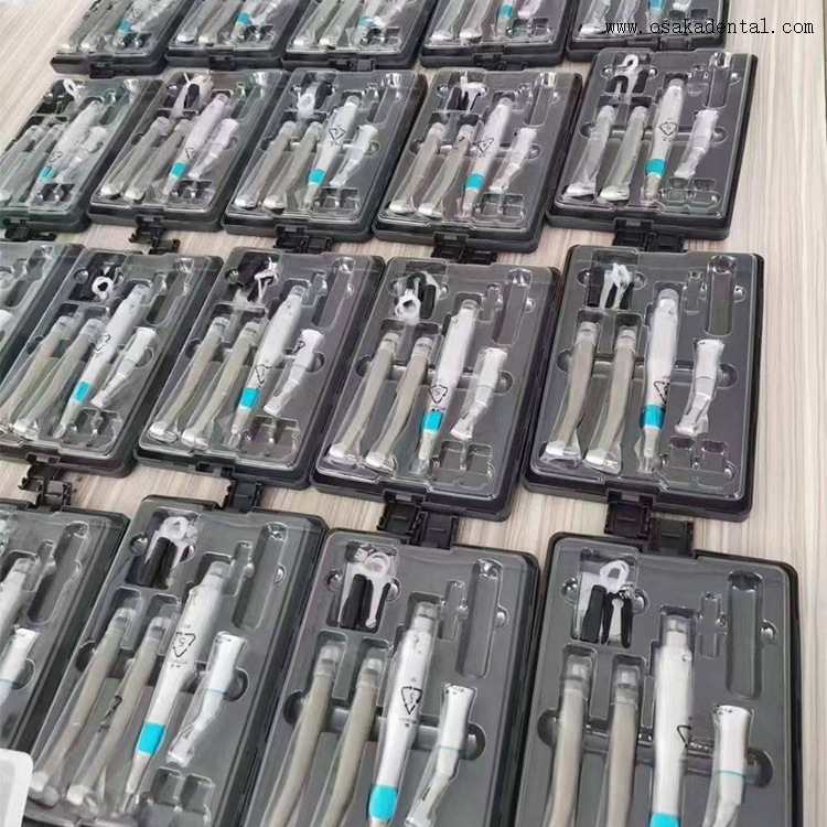 Ensemble de pièces à main dentaires avec pièce à main haute et basse vitesse