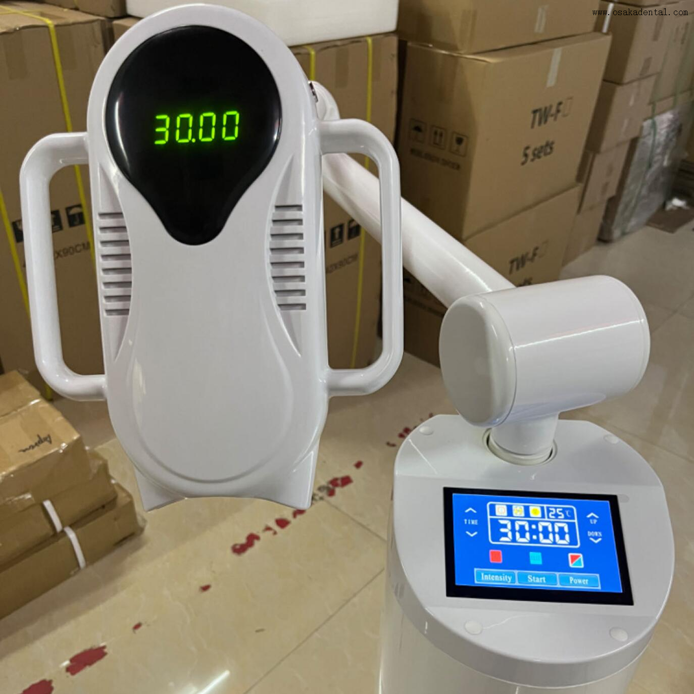 Machine de blanchiment sur pied avec roue