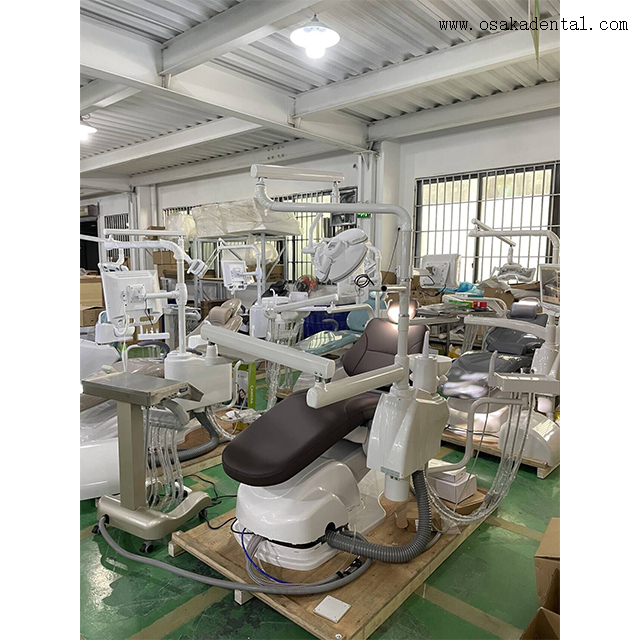 Fauteuil dentaire de luxe avec chirurgie d'implant dentaire