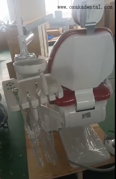 Fauteuil dentaire réglable à LED avec revêtement antimicrobien pour l'hygiène clinique