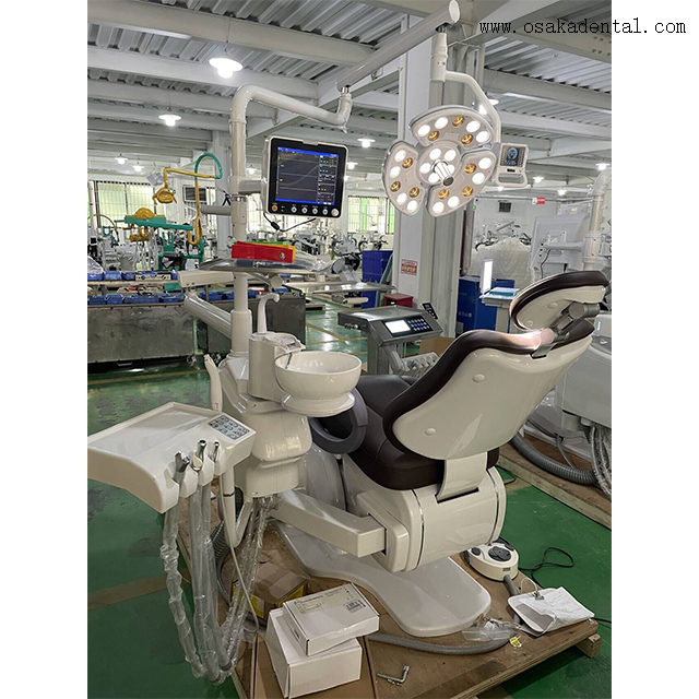 Fauteuil dentaire de luxe avec chirurgie d'implant dentaire