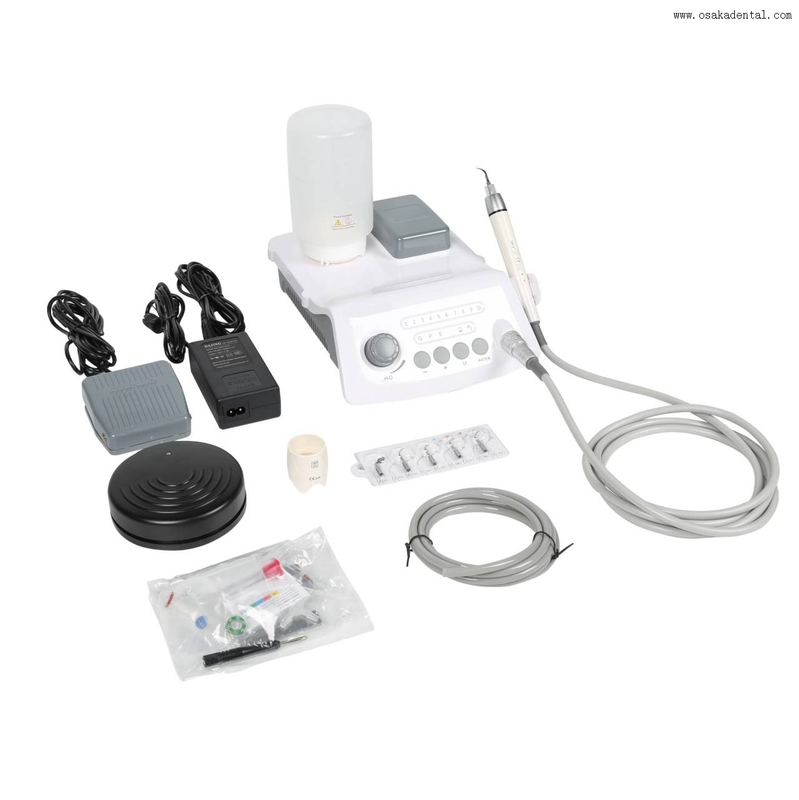 Détartreur dentaire à ultrasons avec LED pour utilisation en clinique
