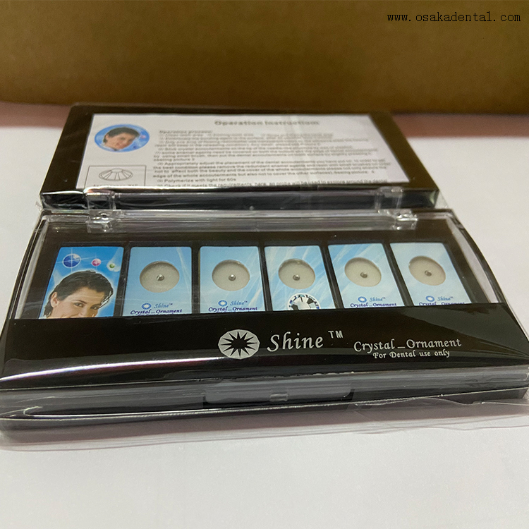 Accessoires dentaires, dents en cristal ou diamant, pierres précieuses