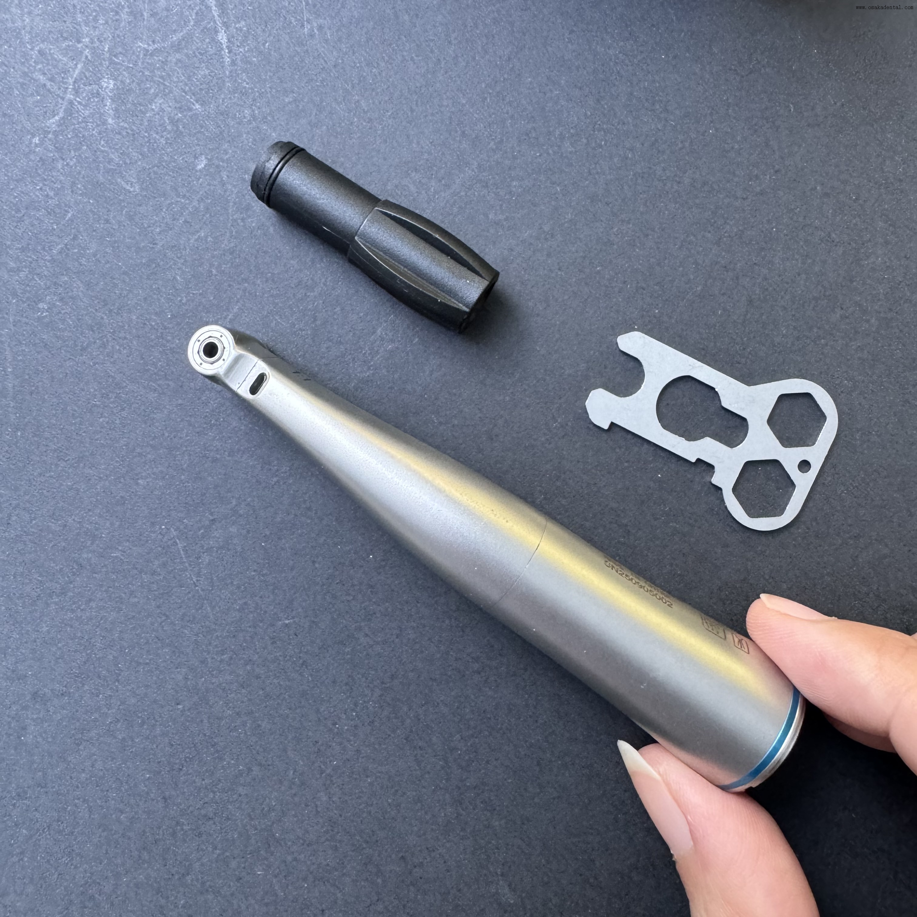 Contre-angle dentaire à fibre optique 1:1 pour fraises RA ou fraises FG