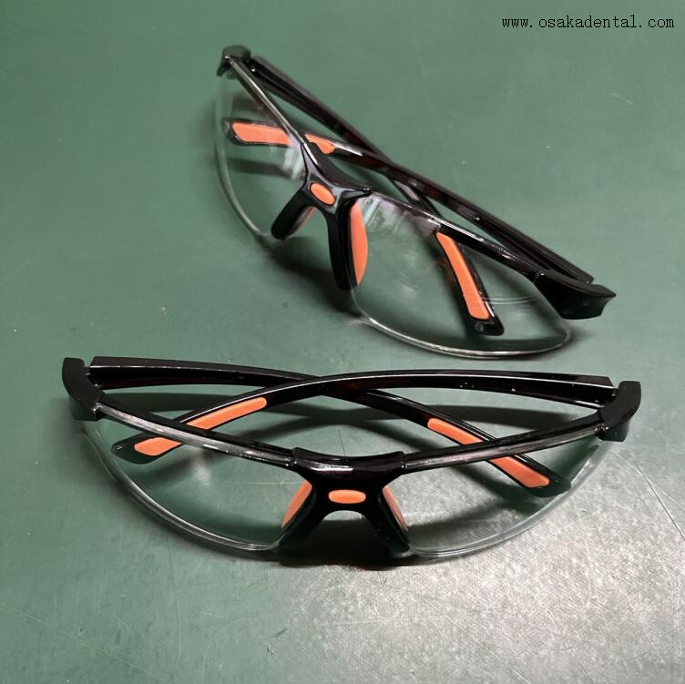 Lunettes de protection en plastique pour prothèses dentaires