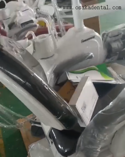 Fauteuil dentaire réglable à LED avec revêtement antimicrobien pour l'hygiène clinique