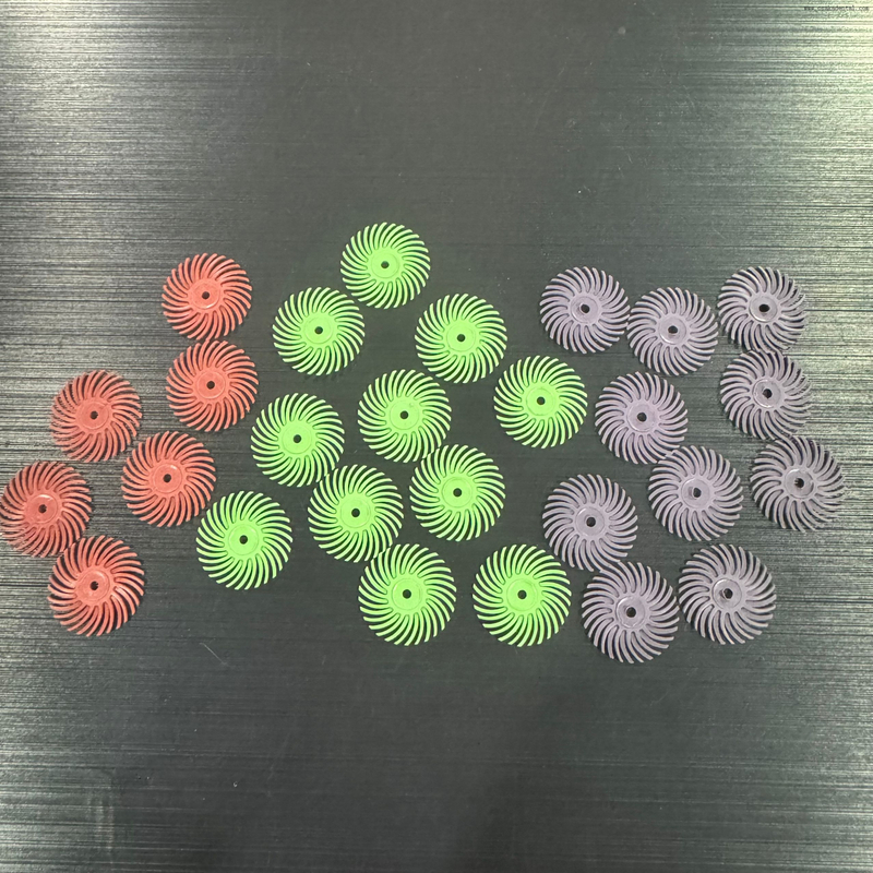 Roue de polissage dentaire entière