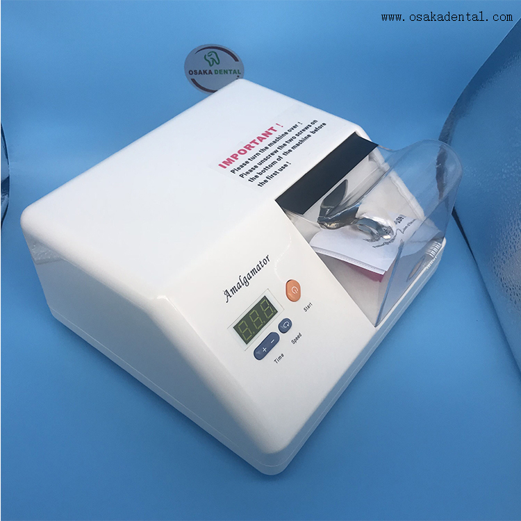 Amalgamateur dentaire d'équipement dentaire pour le mélange de capsules