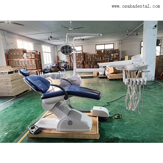 Fauteuil dentaire ergonomique – Cuir souple et éclairage LED réglable pour un confort optimal.