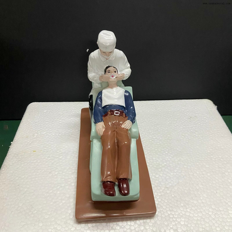 Modèle d'affichage de clinique dentaire de dentiste avec matériau en résine