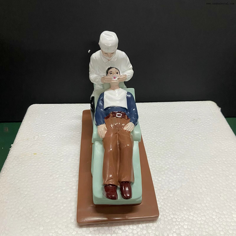 Modèle d'affichage de clinique dentaire de dentiste avec matériau en résine