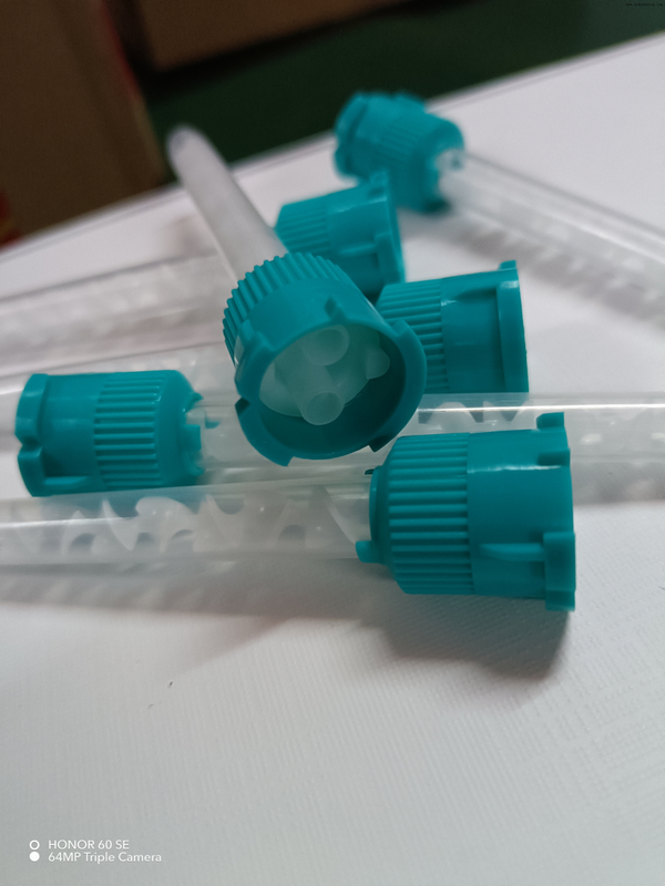 Bâtonnets d'agitation dentaire jetables - hygiéniques et pratiques