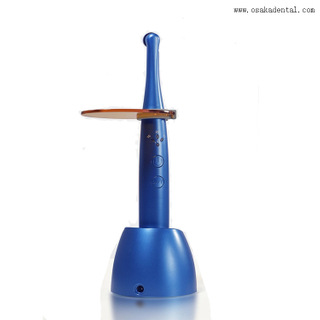 Lampe à polymériser dentaire d'une seconde