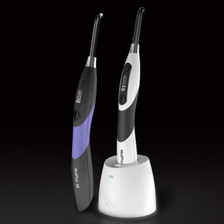 Lampe à polymériser dentaire LED d'une seconde