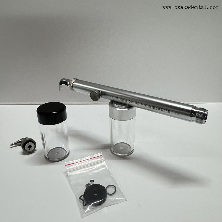 Maître d'abrasion dentaire à l'air en oxyde d'aluminium avec poignée en laiton, buse en acier au tungstène, avec deux buses, avec refroidissement par eau OSA-F298-A8