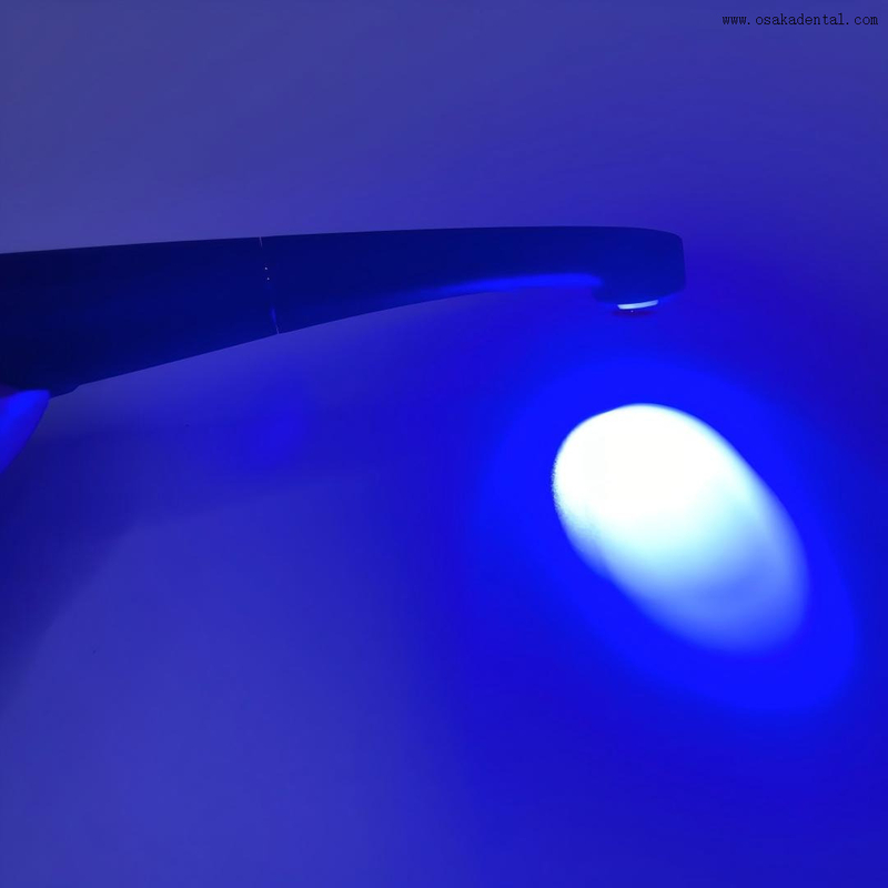 Grande lampe à polymériser dentaire à LED sans fil pour composite