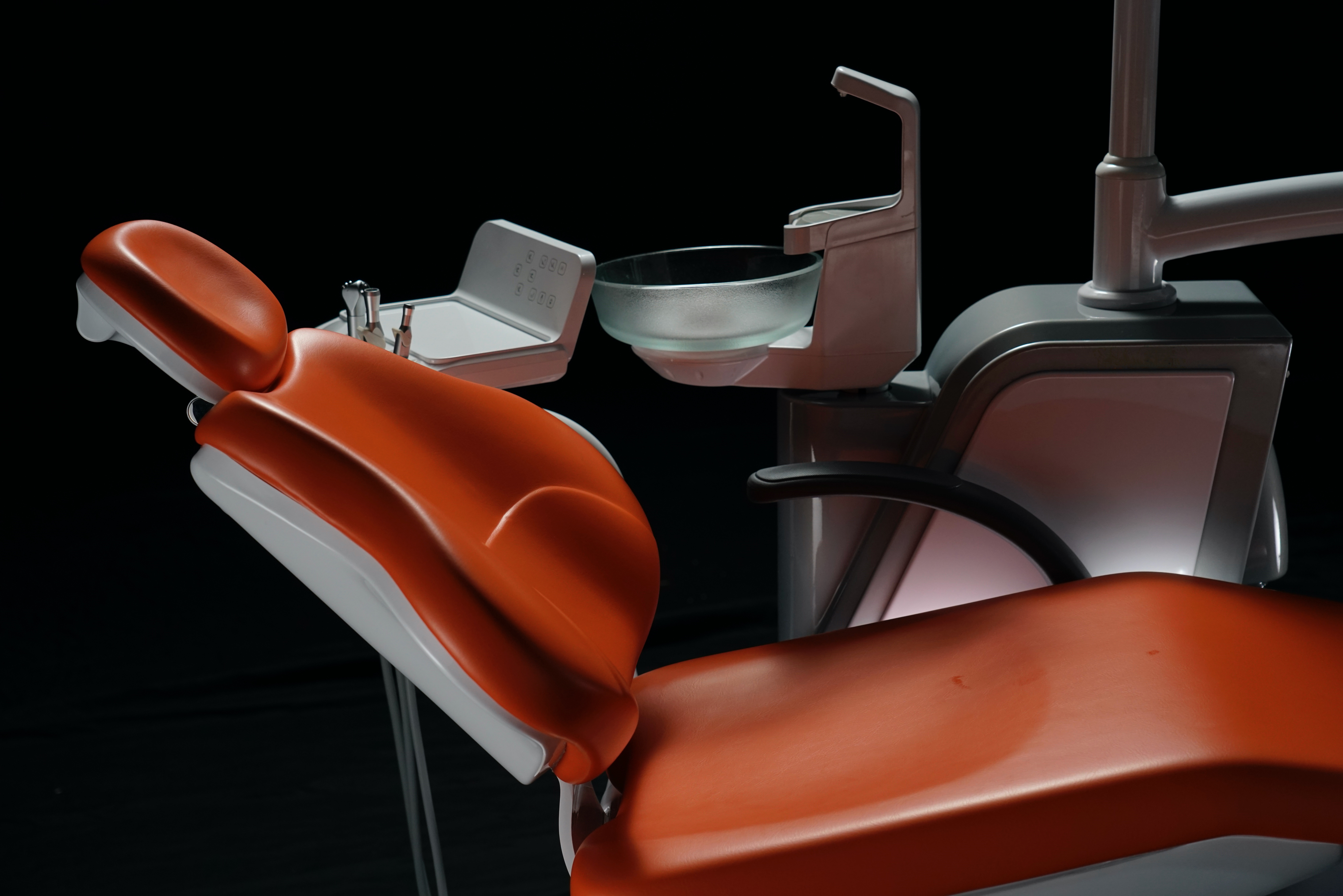 Prix de l'équipement de dentiste, unité de chaise dentaire confortable pour la chirurgie