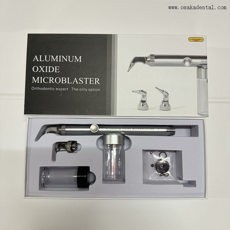 Maître d'abrasion dentaire à l'air en oxyde d'aluminium avec poignée en laiton, buse en acier au tungstène, avec deux buses, avec refroidissement par eau OSA-F298-A8