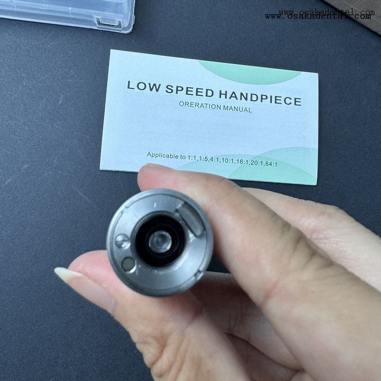 Dentaire 1:4.2 Fiber Optique Chirurgical Contre-Angle Titane Corps Pulvérisation Intérieure OSA-R204-L