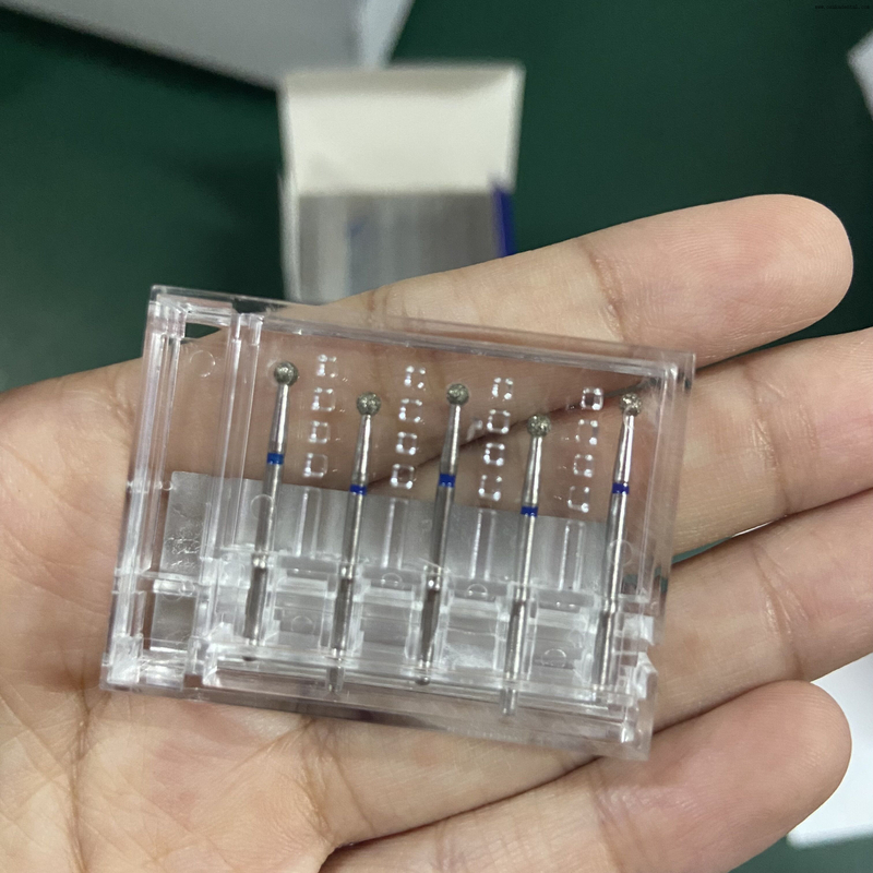 Fraises dentaires diamantées FG, longues fraises