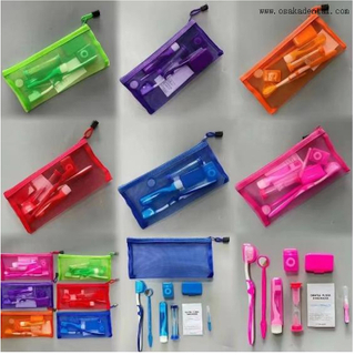 Kit orthodontique dentaire coloré avec sac en filet