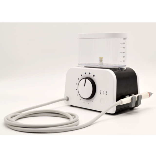 Détartreur dentaire avec pièce à main et bouteille LED (2)