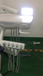 Nouveau fauteuil dentaire design avec lumière LED dans l'armoire populaire en Turquie
