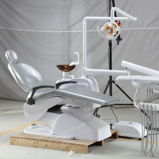 Prix ​​bon marché de chaise / unité dentaire avec tous les équipements d'ensemble complet