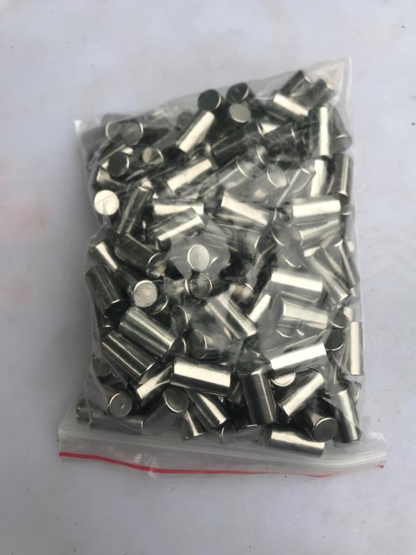 Alliage dentaire à base de nickel idéal pour la porcelaine